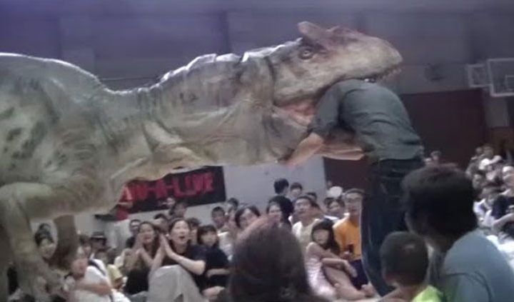impresionante-dinosaurio-robotico-cibercartel-video